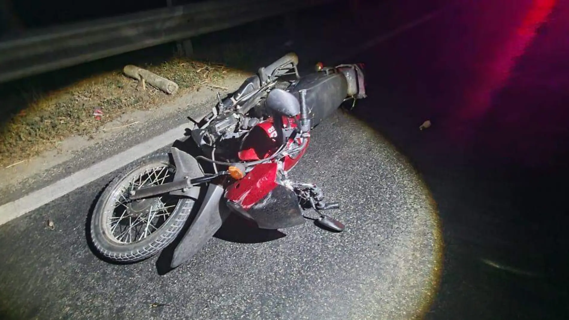 motocicleta accidentada